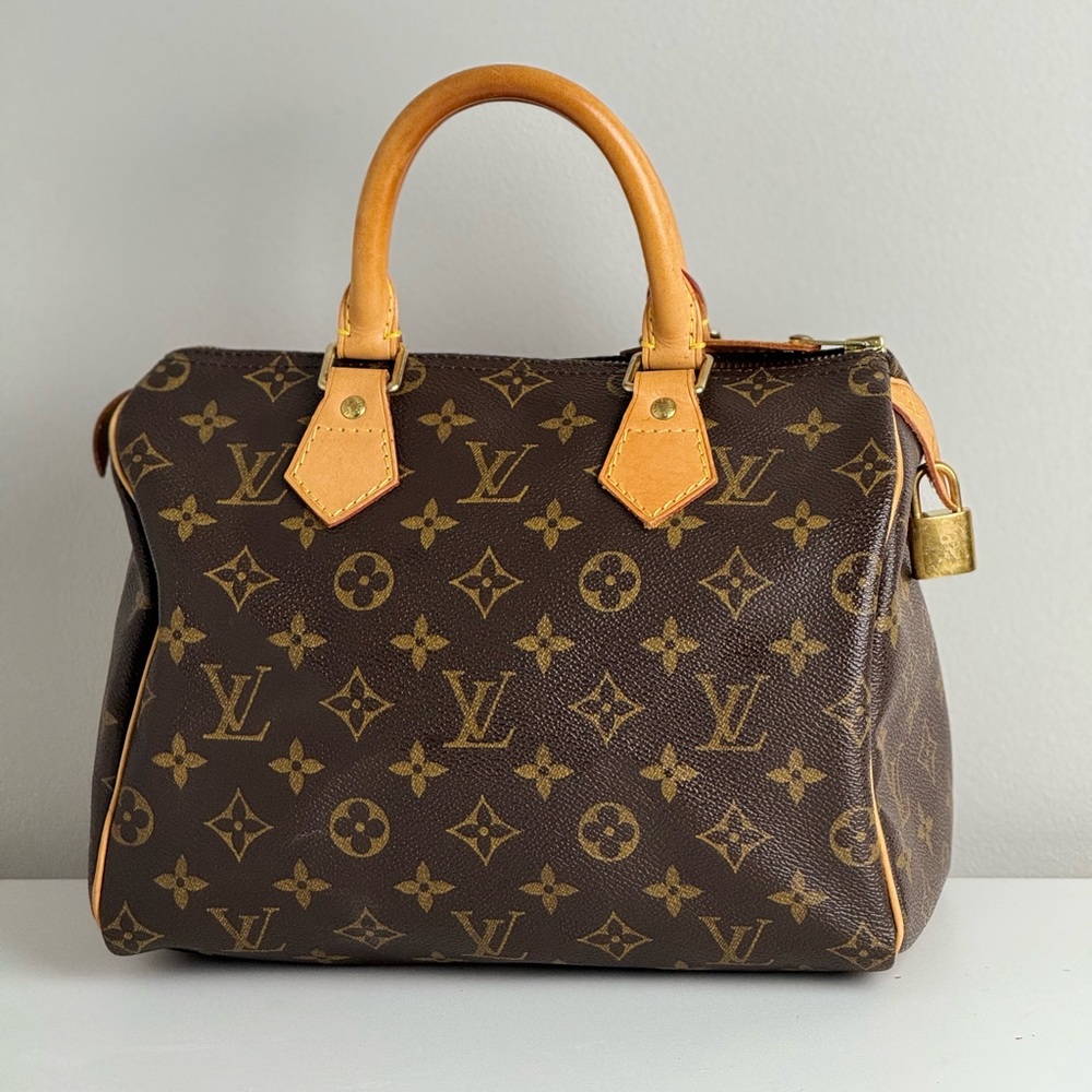 SOLD Louis Vuitton Monogram Speedy 25